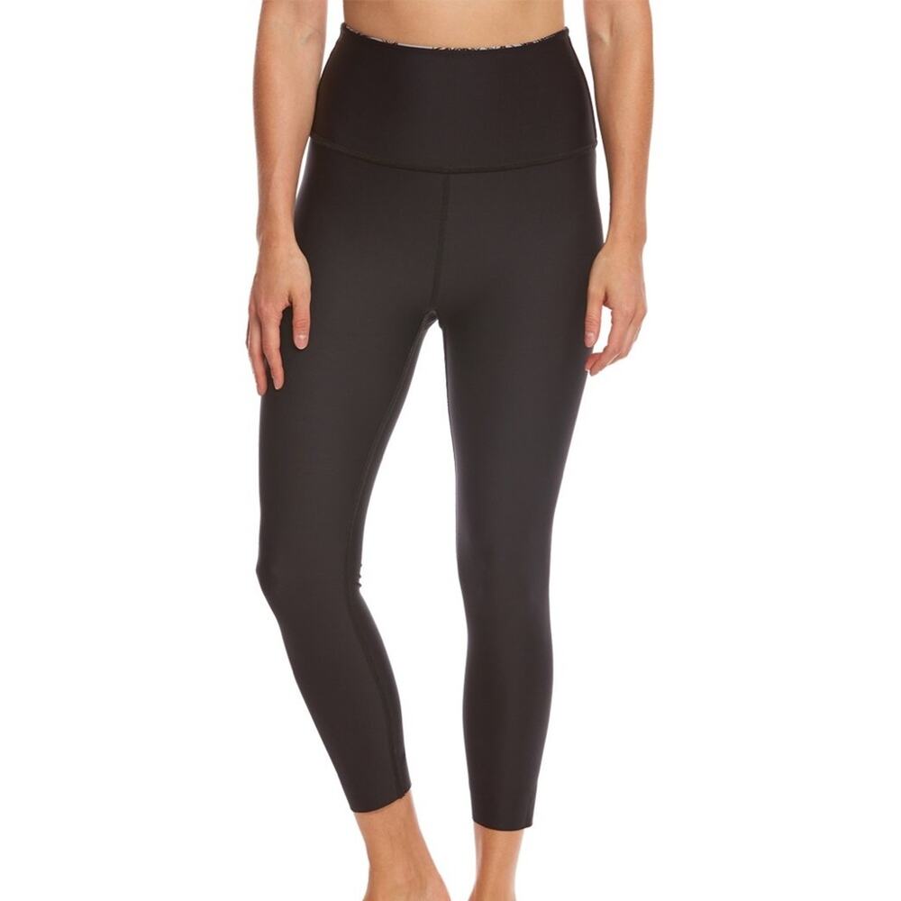 Beyond Yoga Flip It & Reverse It High Waisted Reversible Leggings Size Small